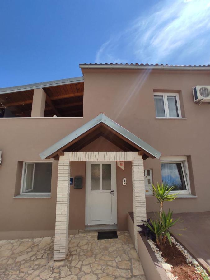 Apartma Amans